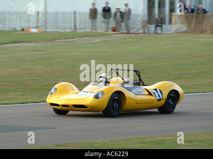 Lotus Ford 30 auto sportiva a Goodwood Motor Racing Meeting 2003 West Sussex England Regno Unito Regno Unito Foto Stock