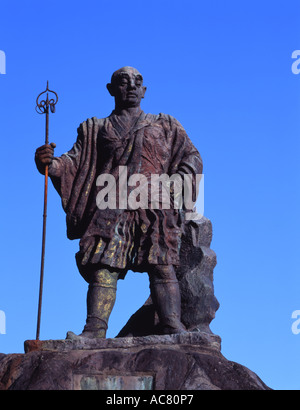 Statua del prete buddista Shodo Shonin Nikko del fondatore nei pressi di Rinno-ji Tempio Rinnoji ( ), Nikko, Giappone Foto Stock