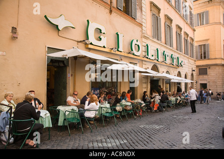 Giolitti s gelato e pasticceria bar di Via Uffici del Vicario a Roma Italia Foto Stock