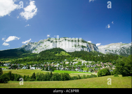 La città di Flims nelle Alpi Svizzere Foto Stock