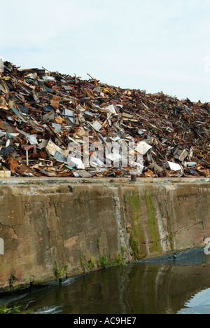 Rottami di metallo impianto di trasformazione Manchester Lancashire Nord ovest nave canal UK GB Europa Foto Stock