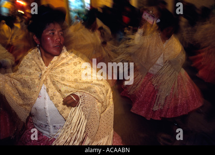 Chola ballerini - Virgen de la Candelaria, Puno, Perù Foto Stock