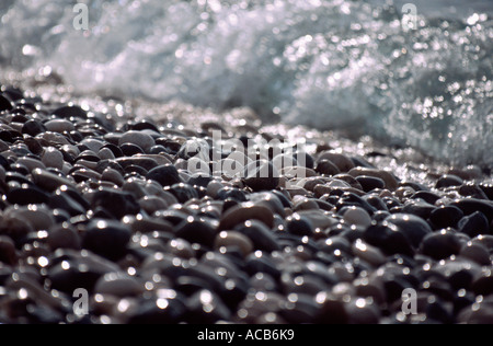 Spiaggia di ciottoli vicino a Menton Francia Foto Stock