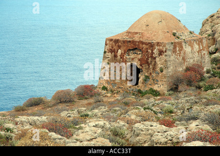 Rovine della vecchia fortezza sulla piccola isola di Gramvoussa vicino all isola di Creta, Grecia Foto Stock