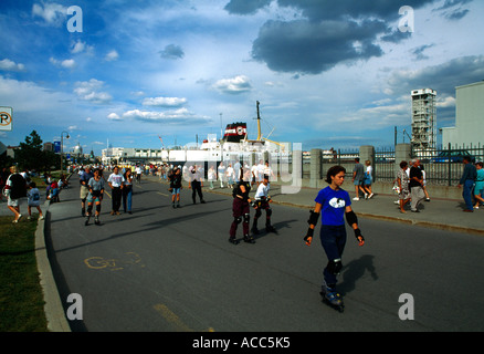 Montreal Canada Bladers rullo Il Porto Vecchio Foto Stock