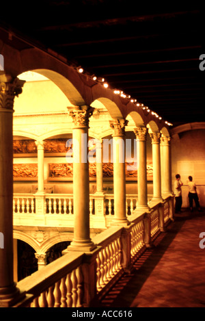 Cortile interno del Palazzo dei Dogi di Venezia vicino a Piazza San Marco Foto Stock