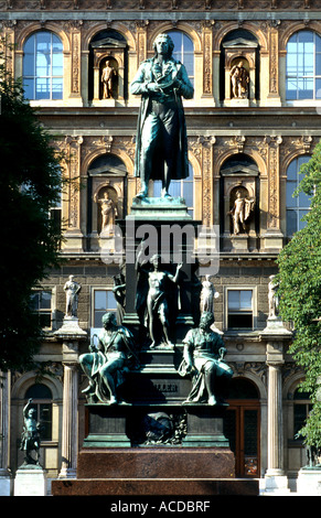 Vienna Austria musica statua scultura Vienna Austria Ausrtian musica parco municipale statua scultura Foto Stock