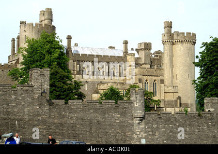 Castello di Arundel High Street lodge ingresso Arundel South Downs West Sussex England Regno Unito Regno Unito Gran Bretagna GB Europa Foto Stock