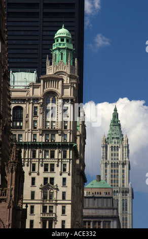 Edifici alti grattacieli di Manhattan a New York City Foto Stock