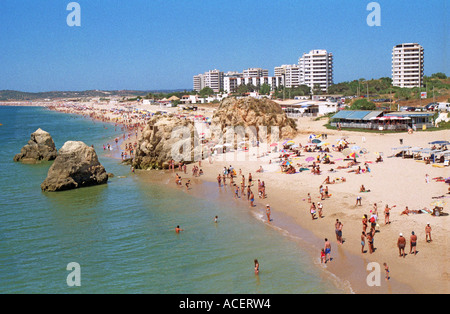 Praia dos Tres Irmaos (tre fratelli' spiaggia) Alvor, Algarve, PORTOGALLO Foto Stock