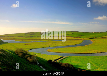 Il fiume Cuckmere Haven, South Downs Way, 7 sorelle Cliffs, Sussex, Inghilterra, Regno Unito Foto Stock