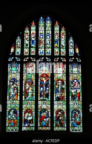 Macchia di finestra in vetro , Chiesa di St Peters Oundle Foto Stock