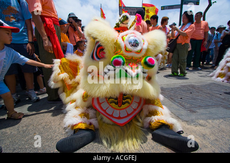 Dragon Dancer Cheung Chau Isola Chinese bun Festival SAR di Hong Kong Foto Stock