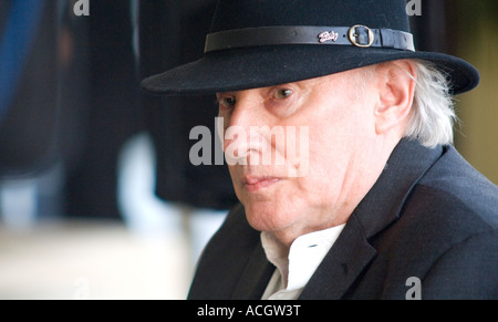 Mick Burt, batterista di Chas e Dave Foto Stock