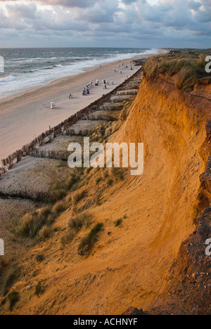 Cliff Rotes Kliff presso la costa occidentale di Sylt al tramonto, Schleswig Holstein, Germania Foto Stock