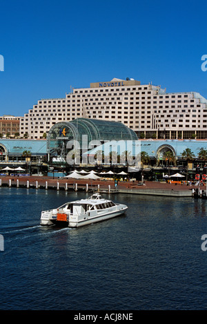 Darling Harbour, compresi Novotel Hotel, Sydney, Nuovo Galles del Sud, Australia Foto Stock