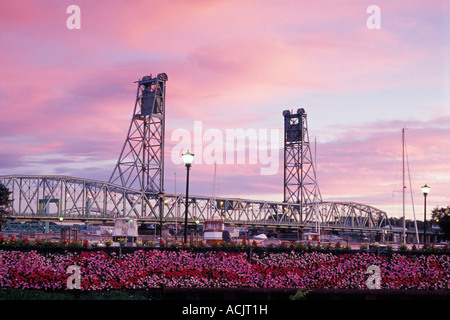 Il Memorial bridge il collegamento del New Hampshire e del Maine Foto Stock