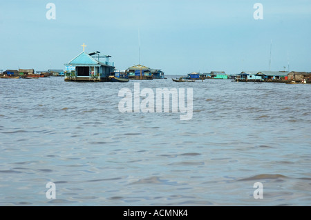 Case sull'acqua Foto Stock