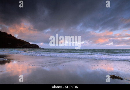 Dawn al Taylors errore Sumner vicino a Christchurch Canterbury Isola del Sud della Nuova Zelanda Foto Stock