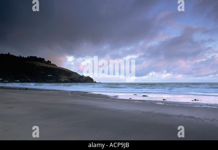 Dawn al Taylors errore Sumner vicino a Christchurch Canterbury Isola del Sud della Nuova Zelanda Foto Stock