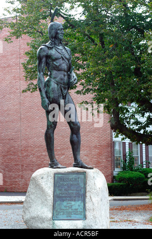 Statua di Massasoit indiano grande SACHEM *** di indiani Wompanoag Plymouth Massachusetts Foto Stock