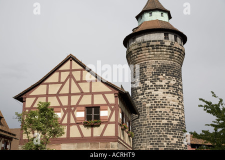 Sinwellturm, Sinwell Tower, Kaiserburg, Castello Imperiale, Norimberga, Germania Foto Stock