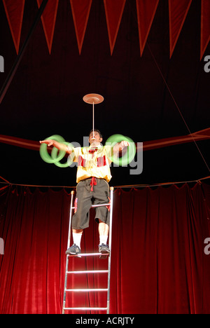 Circus acrobat performer Foto Stock