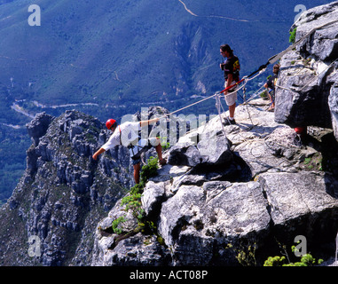 La discesa in corda doppia su Table Mountain Cape Town Western Cape Sud Africa Foto Stock