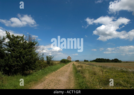 San Pietro sulla parete cappella BRADWELL SUL MARE ESSEX Coast Inghilterra fondata nel 653 da San CEDD Foto Stock