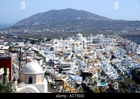 Vista di Fira Santorini Cyclades Grecia Foto Stock