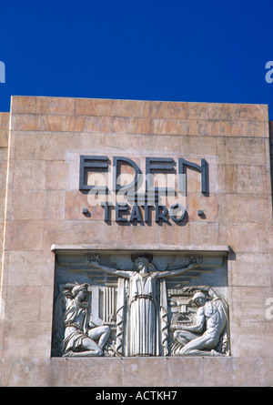 Baixa Lisbona Portogallo Praça dos Restaurdores Eden Theatre Art Deco Foto Stock