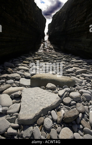 Una geo-ingresso sul Brough di Birsay Isole Orcadi Scozia UK Foto Stock