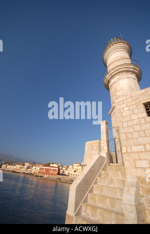 Creta veneziana il faro e il porto esterno in Hania Foto Stock