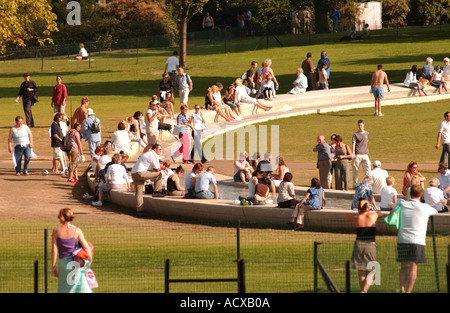 La principessa Diana Memorial Fountain, Hyde Park, Londra, Inghilterra, Regno Unito. Foto Stock