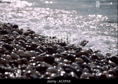 Spiaggia di ciottoli vicino a Menton Francia Foto Stock