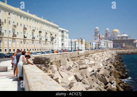 Campo del Sur, il lungomare Sud di Cadiz, Spagna Foto Stock