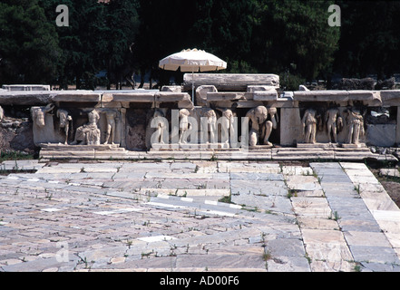 Teatro Dyonisous la pendenza di Acropoli di Atene Foto Stock