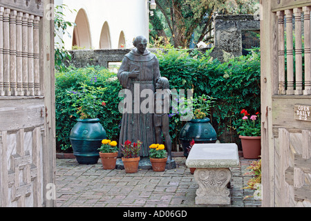 Entrata di un giardino presso la più antica casa museo di Sant'Agostino Florida USA Foto Stock