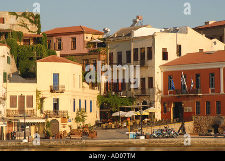 Creta Veduta del vecchio quartiere di Hania visto dal porto esterno Foto Stock