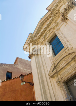 La piccola chiesa di S Egidio a Trastevere, Roma, Lazio, Italia, UE Foto Stock