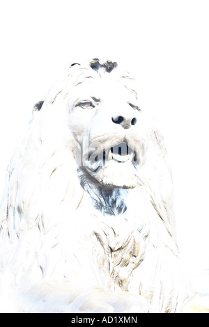 Trafalgar Square lion statua in sovraesposizione stilizzate. London, England, Regno Unito Foto Stock