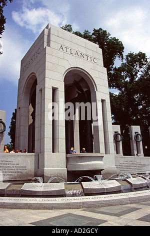 Atlantic Pavilion o arco nazionale, il Memoriale della Seconda Guerra Mondiale, National Mall di Washington, DC, Stati Uniti d'America Foto Stock