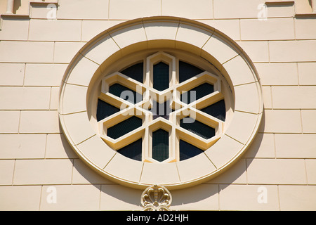 Finestra, la Chiesa Cattolica, Sighisoara, Transilvania, Romania Foto Stock