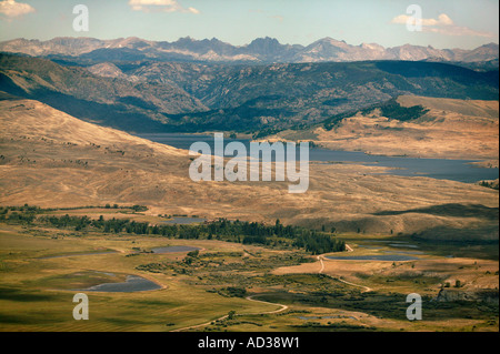 Vista aerea del Wind River Mountain Range in Western Wyoming, USA vicino a Pinedale. Foto Stock