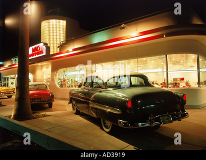 Rubys Autodiner di notte in Laguna Beach California USA Foto Stock