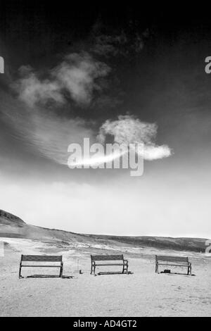 Tre banchi a Geysir Islanda 1 bw Foto Stock