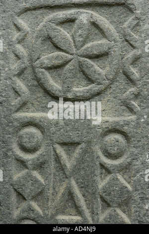 Close up di disegni su West Highland grave lastre Kilmartin Foto Stock