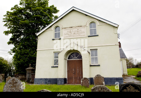 Welsh Hermon cappella vicino Pontneddfechan Neath Port Talbot South Wales UK costruito 1798 ricostruito 1854 e 1928 Foto Stock