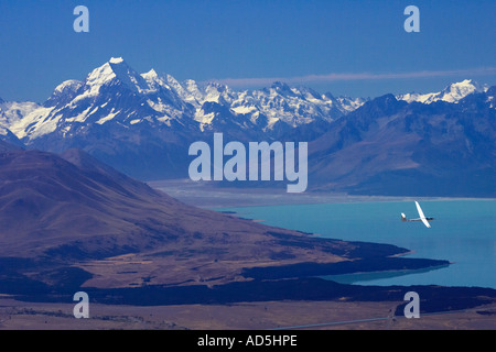 Aoraki Mt Cook Lago Pukaki e Glider Mackenzie paese Isola del Sud della Nuova Zelanda Foto Stock