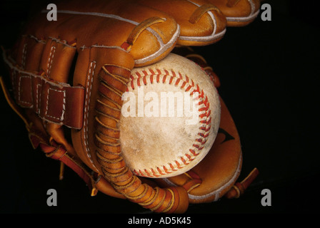 Il baseball con Guanto baseball Foto Stock
